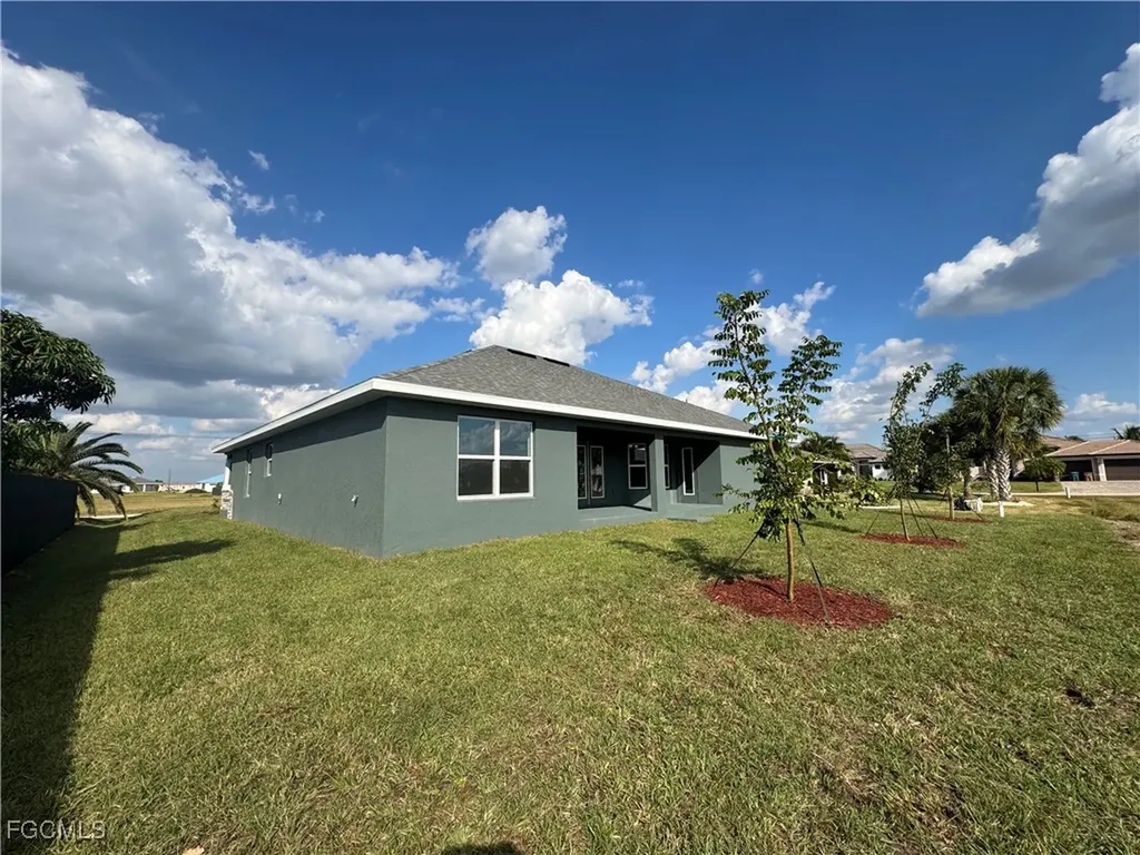 3304 NW 6th Terrace Cape Coral FL 33993