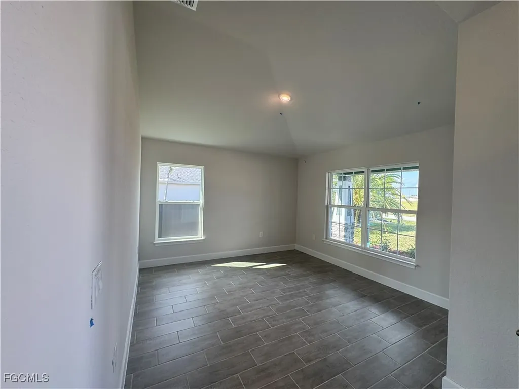 3304 NW 6th Terrace Cape Coral FL 33993