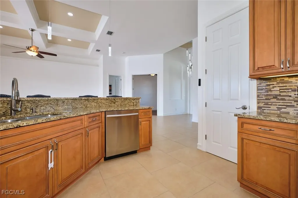 1906 SW 30th Terrace Cape Coral FL 33914