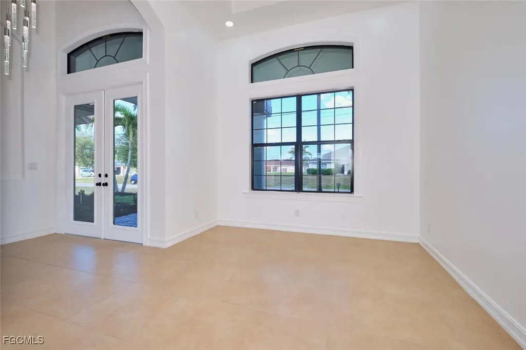 1906 SW 30th Terrace Cape Coral FL 33914