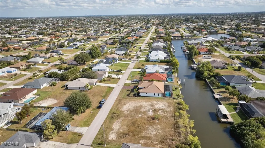 1906 SW 30th Terrace Cape Coral FL 33914