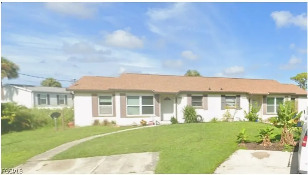 17244/17246 Whitewater Court Fort Myers Beach FL 33931