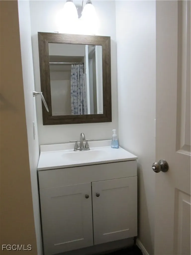 17226/17228 Whitewater Court Fort Myers Beach FL 33931