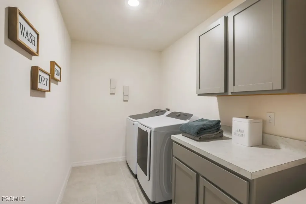 3505 32nd Street SW Lehigh Acres FL 33976