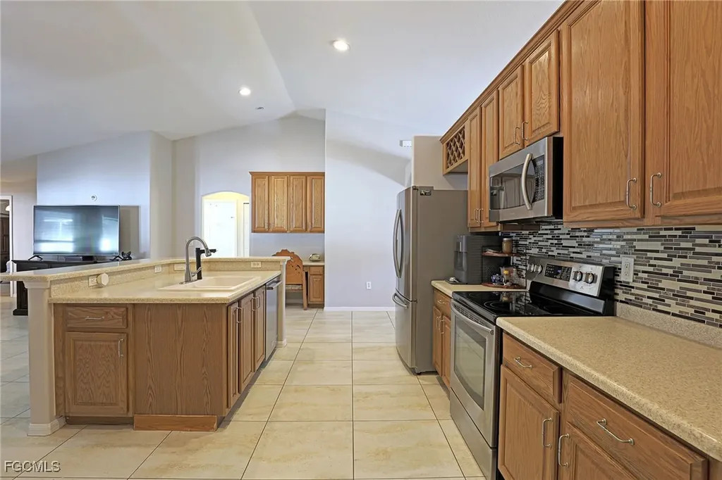 2452 Nature Pointe Loop Fort Myers FL 33905