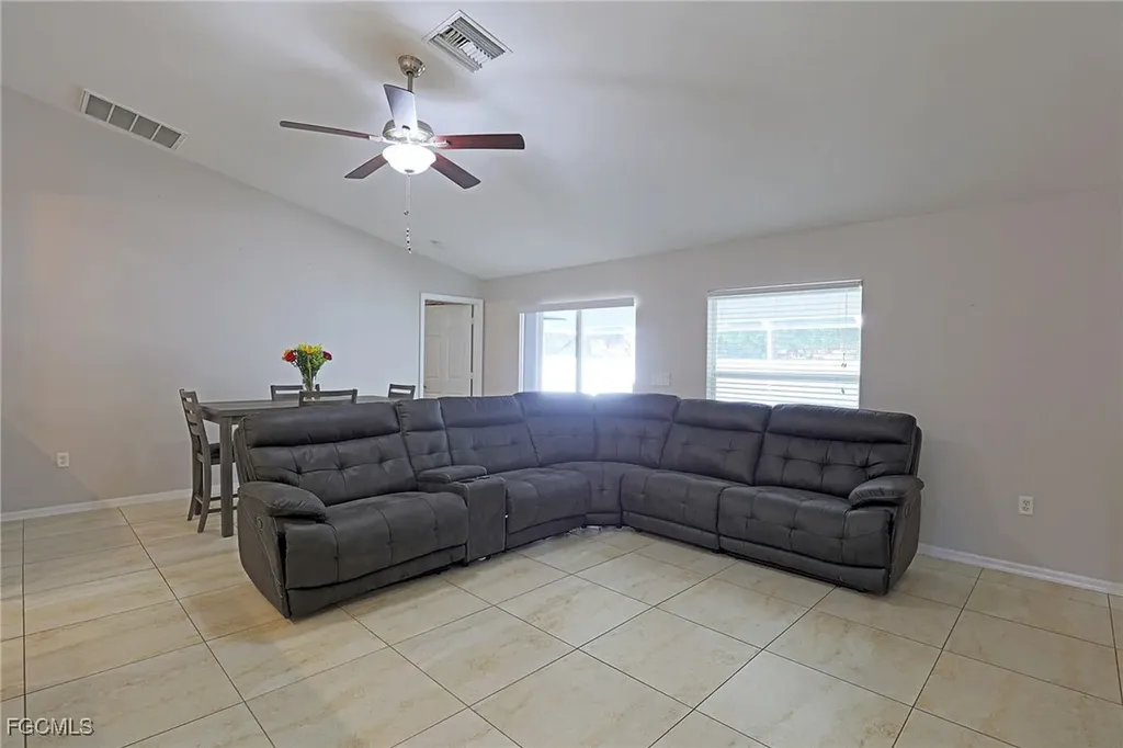 2452 Nature Pointe Loop Fort Myers FL 33905