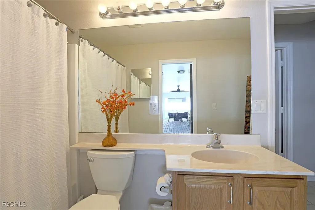 2452 Nature Pointe Loop Fort Myers FL 33905
