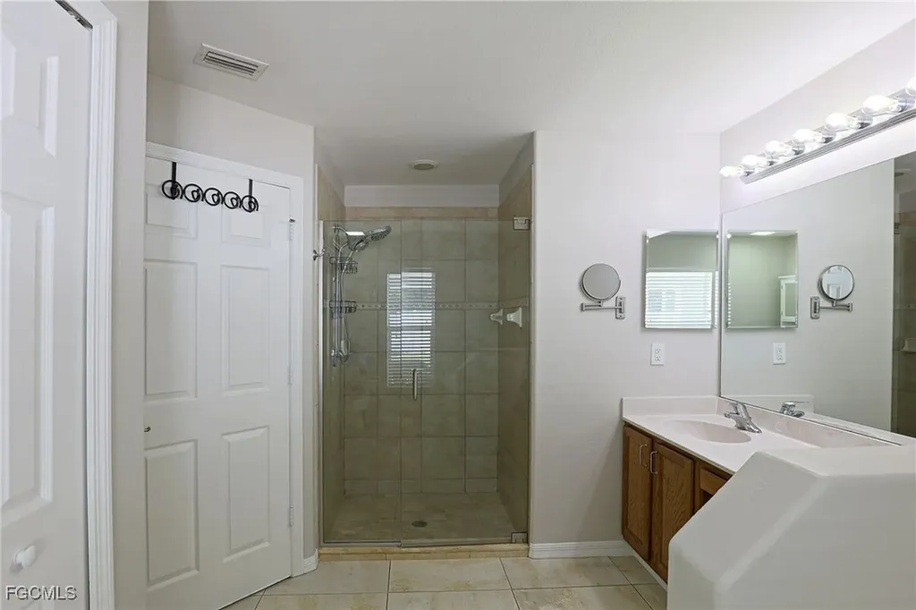 2452 Nature Pointe Loop Fort Myers FL 33905