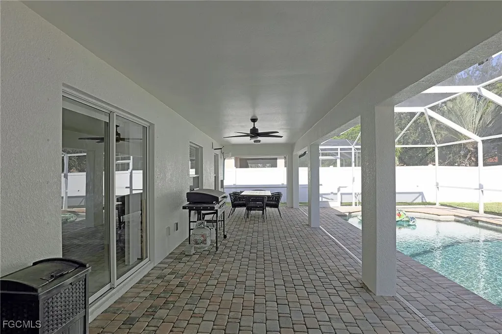 2452 Nature Pointe Loop Fort Myers FL 33905