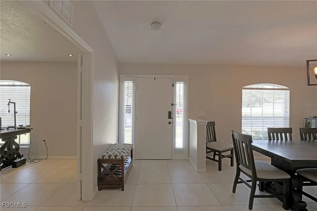2452 Nature Pointe Loop Fort Myers FL 33905