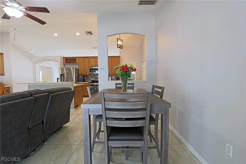 2452 Nature Pointe Loop Fort Myers FL 33905