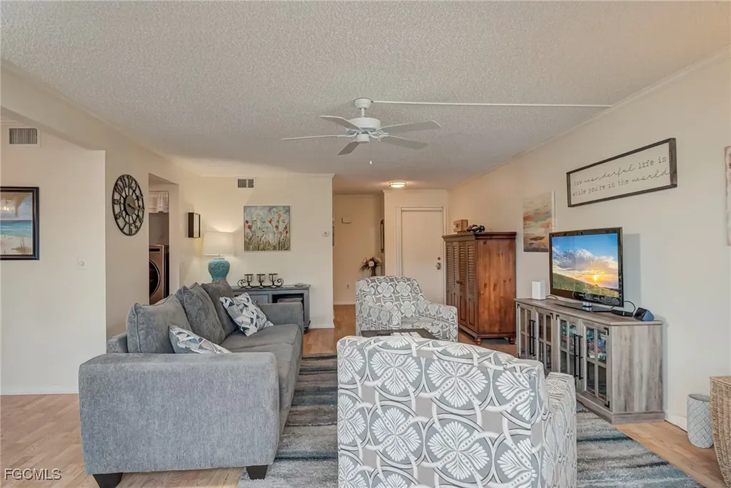 5441 Peppertree Drive Fort Myers FL 33908