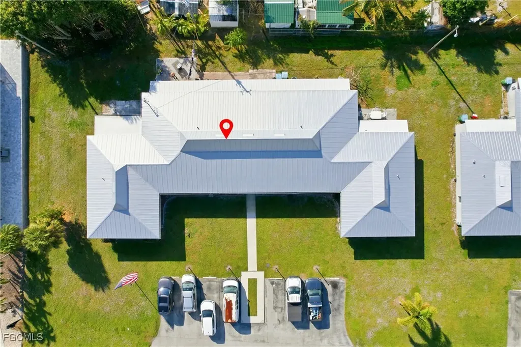 5725 Genesee Parkway Bokeelia FL 33922