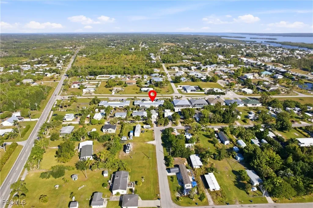 5725 Genesee Parkway Bokeelia FL 33922