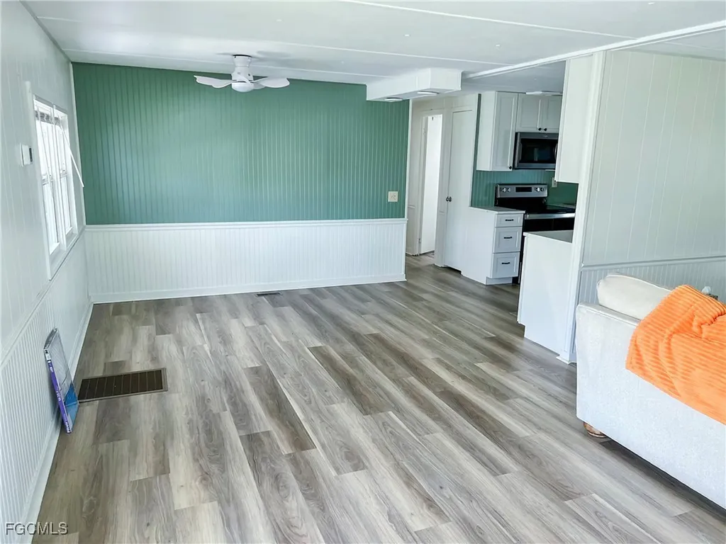 301 Dillard Avenue Fort Myers FL 33908