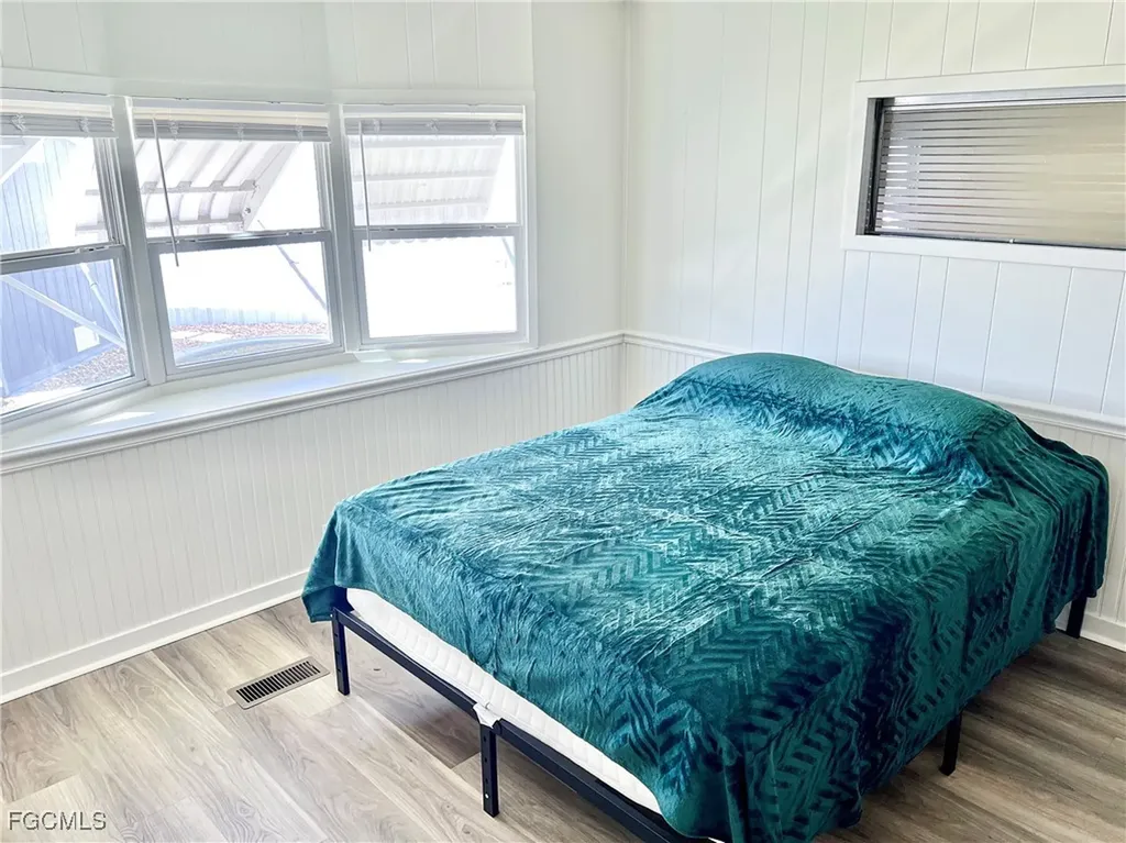 301 Dillard Avenue Fort Myers FL 33908