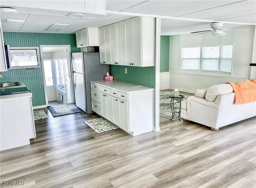 301 Dillard Avenue Fort Myers FL 33908