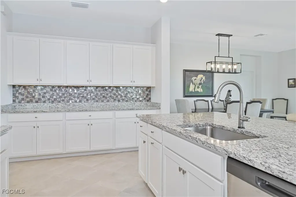 4000 Sweet Alyssum Terrace Alva FL 33920