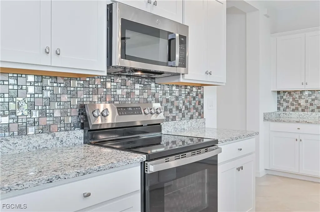 4000 Sweet Alyssum Terrace Alva FL 33920