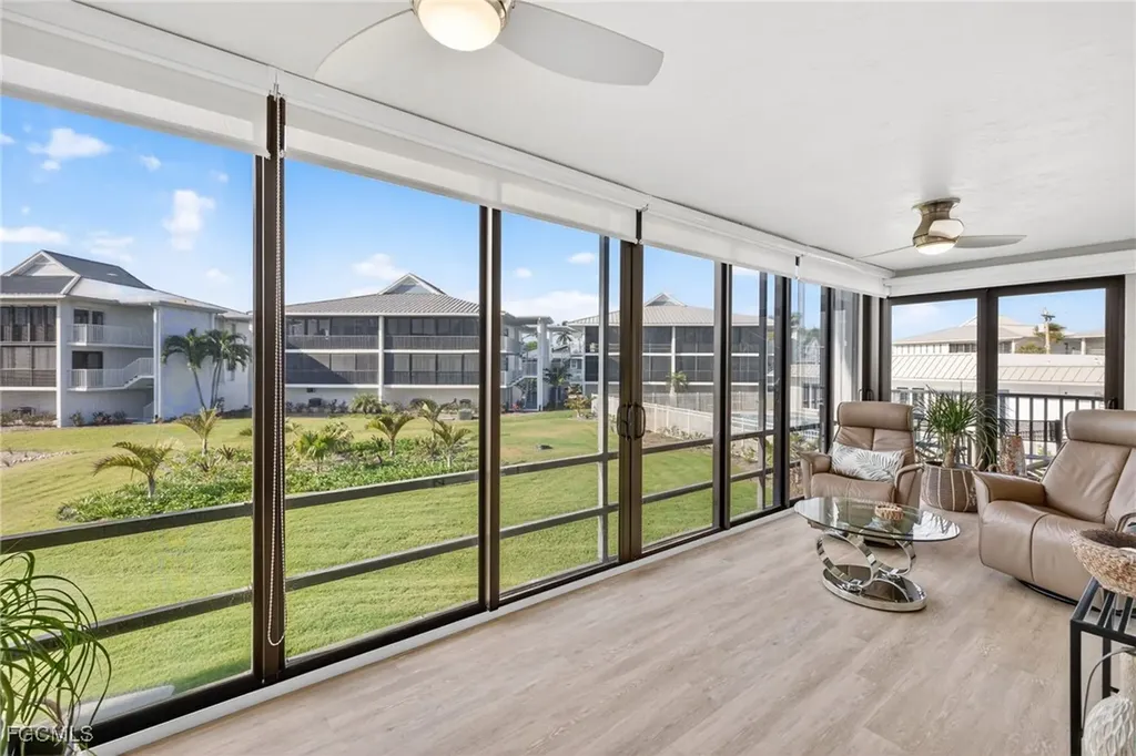 1341 Middle Gulf Drive Sanibel FL 33957