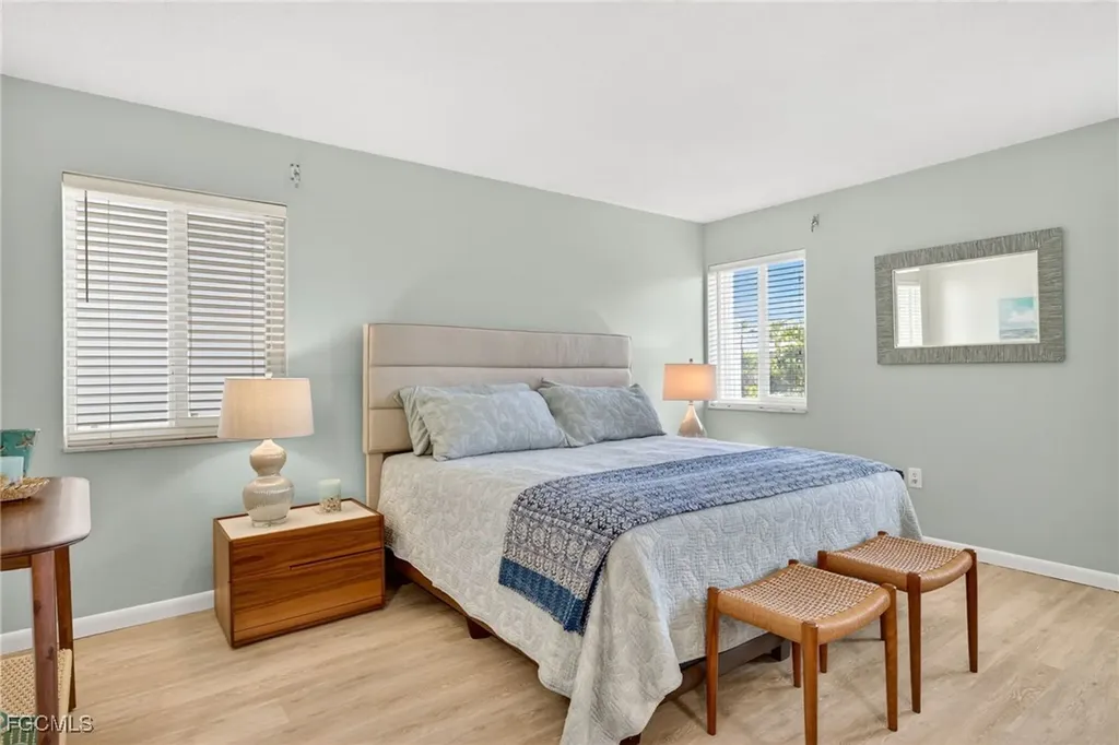 1341 Middle Gulf Drive Sanibel FL 33957