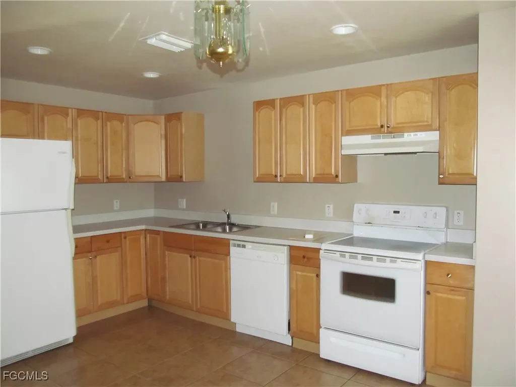 662 Alabama Road S Lehigh Acres FL 33974