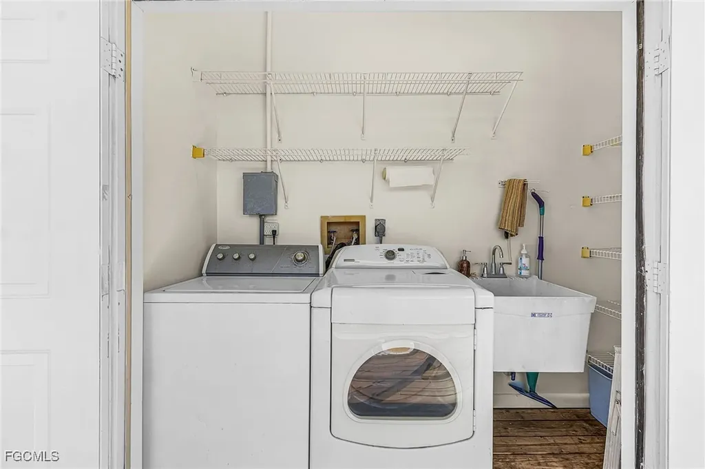 3531 Sea Holly Lane St. James City FL 33956