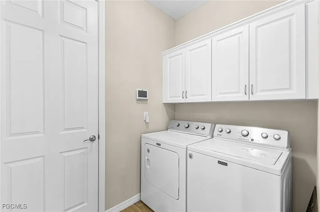 2509 SW 52nd Lane Cape Coral FL 33914