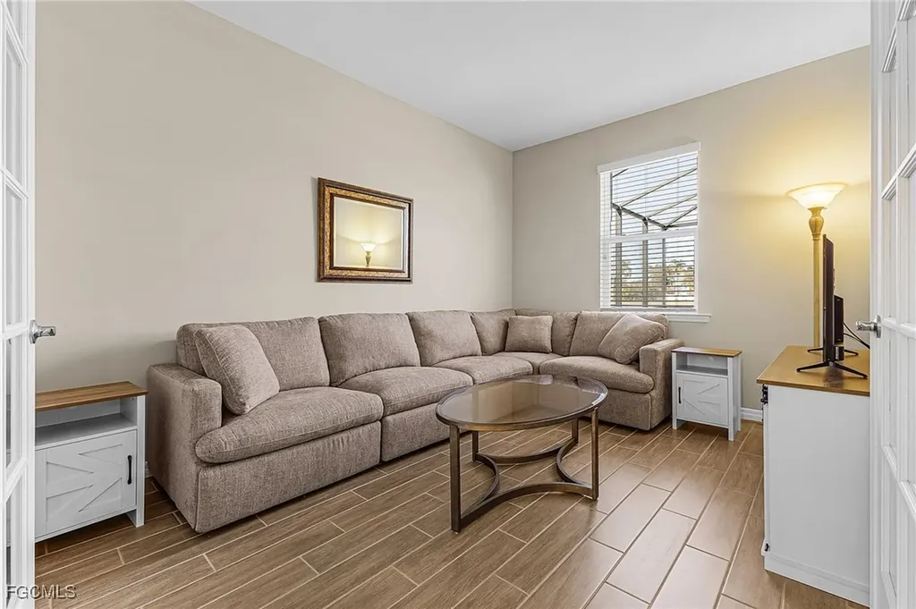 2509 SW 52nd Lane Cape Coral FL 33914
