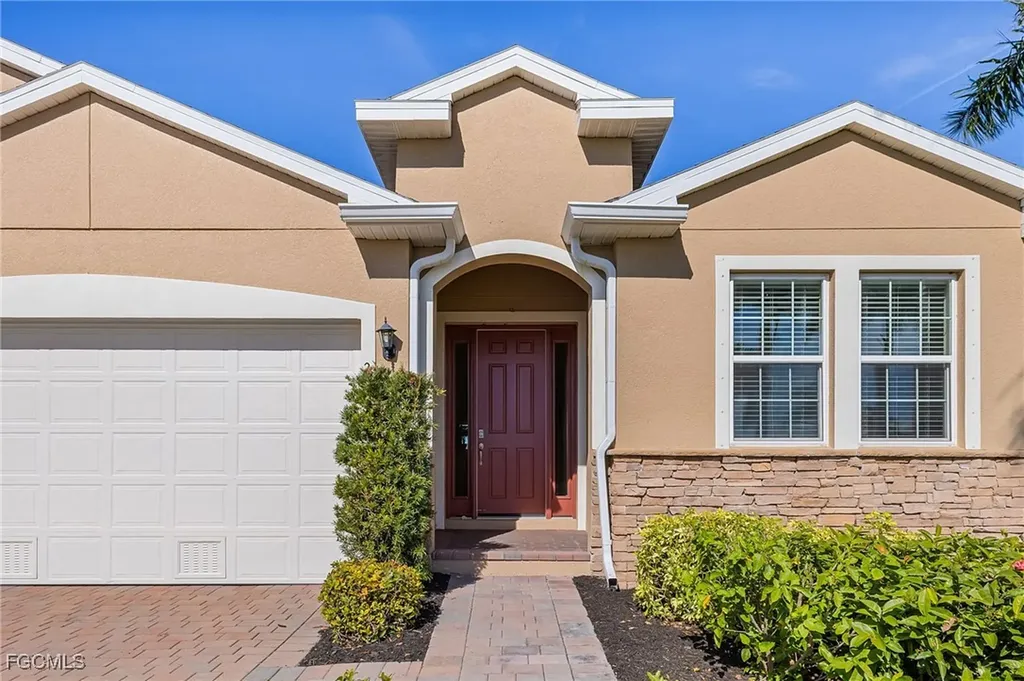 2509 SW 52nd Lane Cape Coral FL 33914