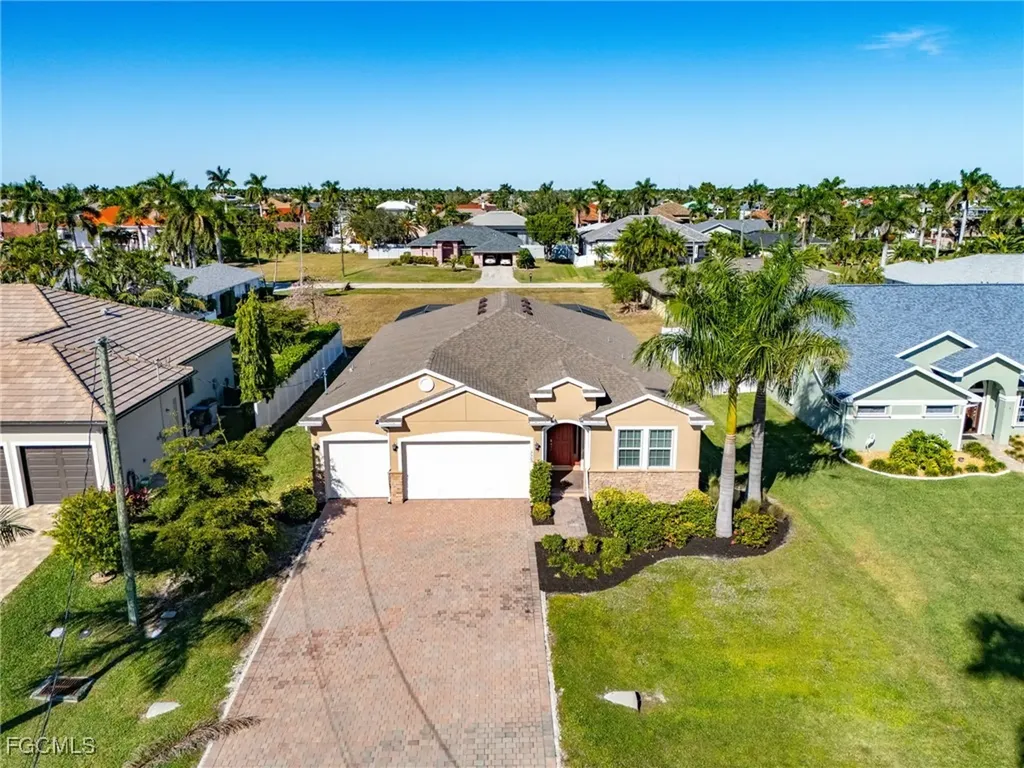 2509 SW 52nd Lane Cape Coral FL 33914