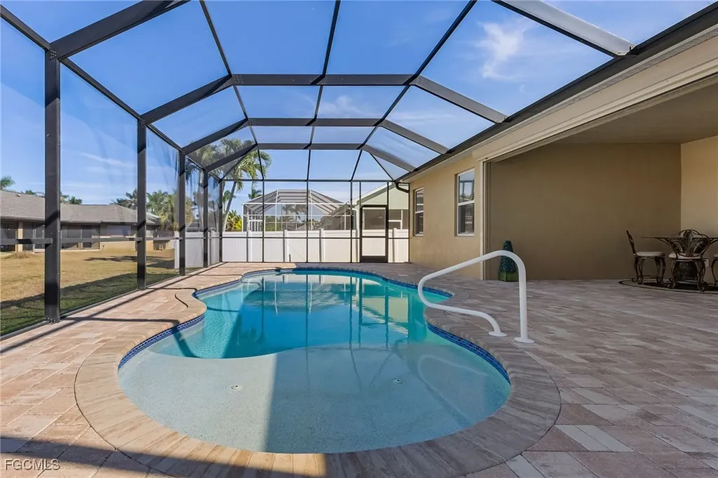 2509 SW 52nd Lane Cape Coral FL 33914