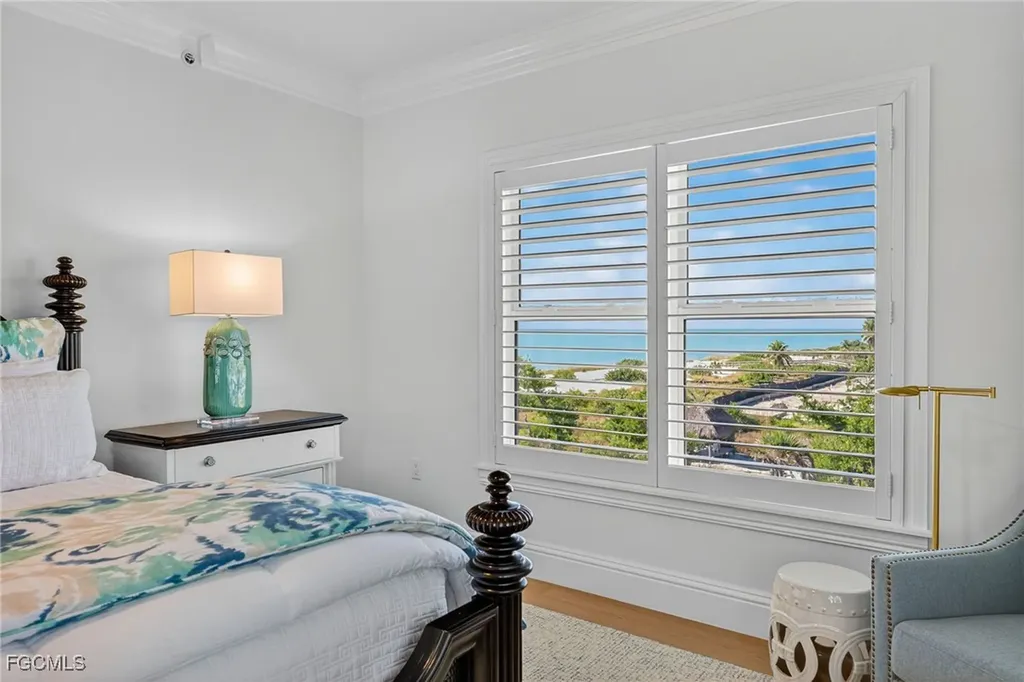 2549 W Gulf Drive Sanibel FL 33957