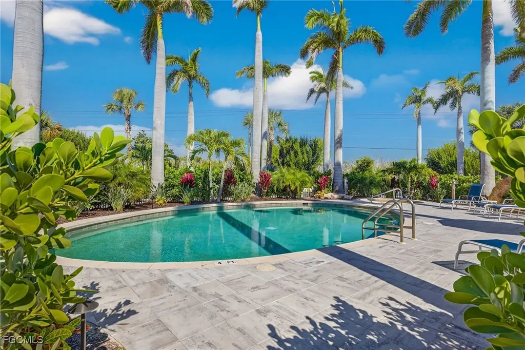 2549 W Gulf Drive Sanibel FL 33957