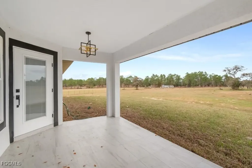 14461 SE 80th Street Morriston FL 32668