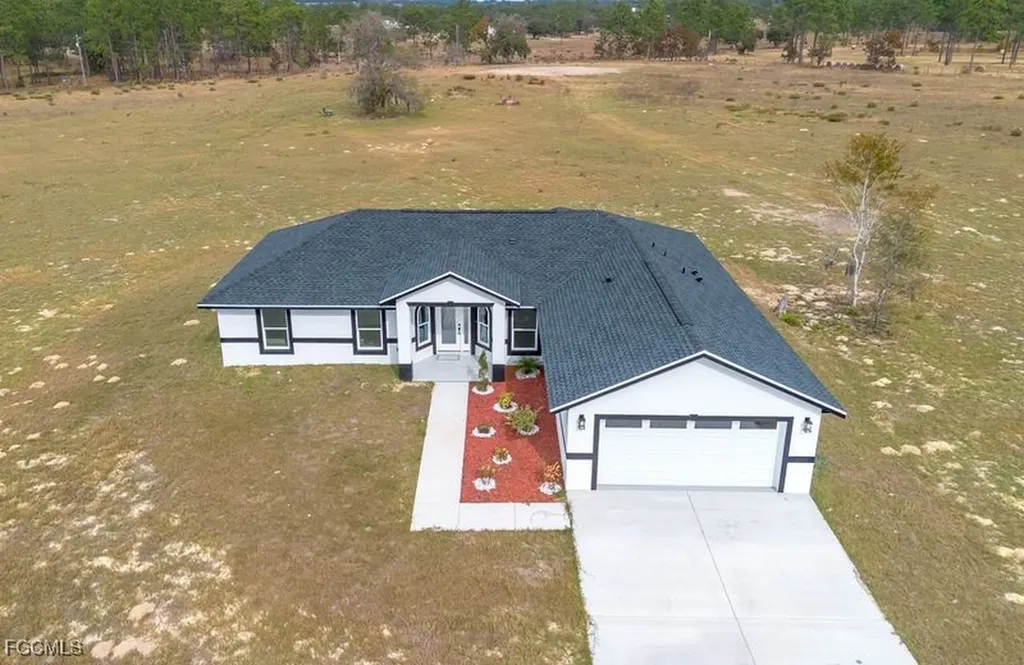 14461 SE 80th Street Morriston FL 32668