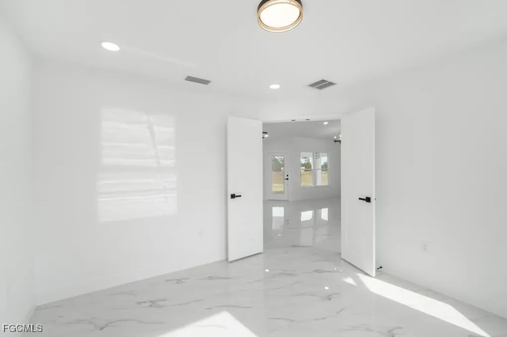 14461 SE 80th Street Morriston FL 32668