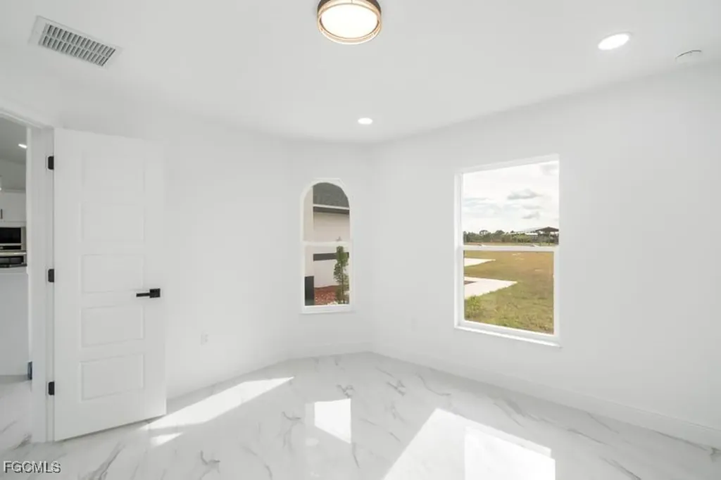 14461 SE 80th Street Morriston FL 32668