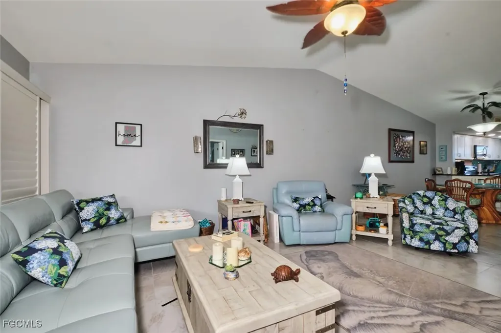 15370 Transit Court North Fort Myers FL 33917
