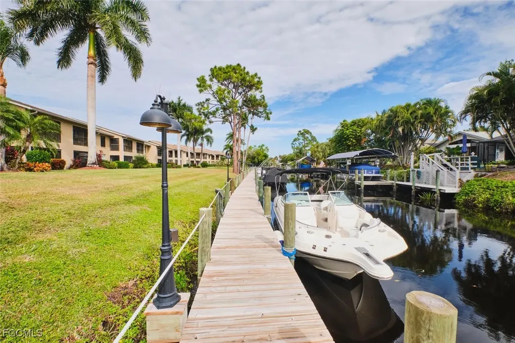 15370 Transit Court North Fort Myers FL 33917