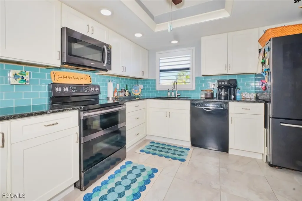 15370 Transit Court North Fort Myers FL 33917