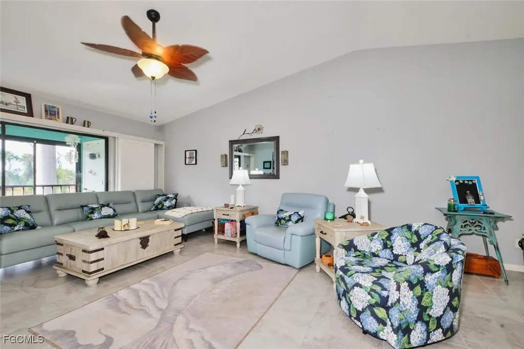 15370 Transit Court North Fort Myers FL 33917