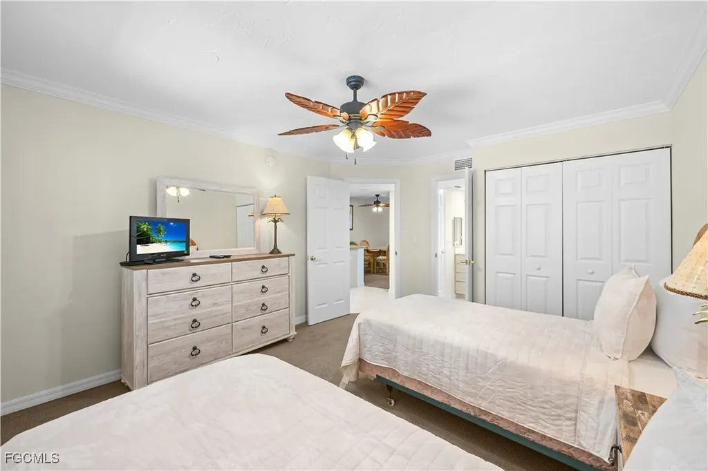 2445 W Gulf Drive Sanibel FL 33957