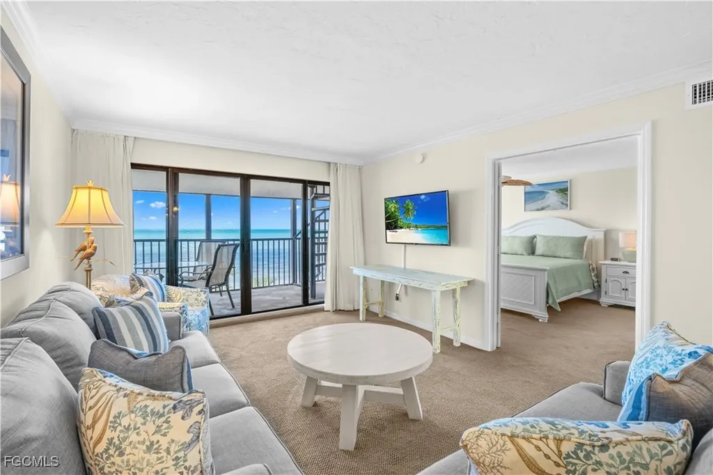 2445 W Gulf Drive Sanibel FL 33957