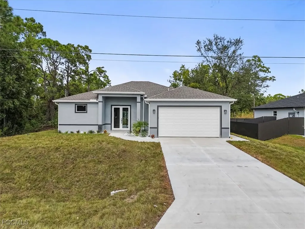 2804 11th Street W Lehigh Acres FL 33971