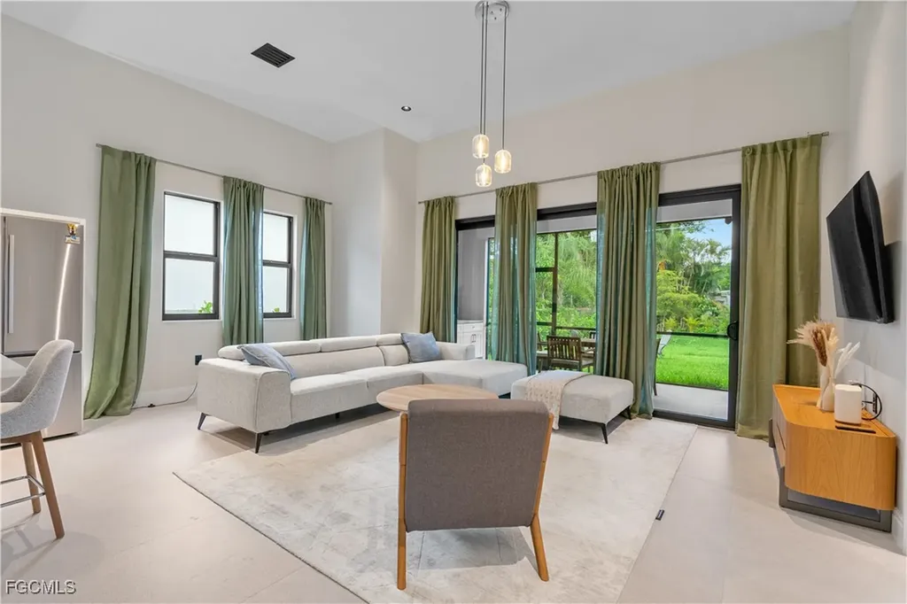 10186 Carolina Street Bonita Springs FL 34135