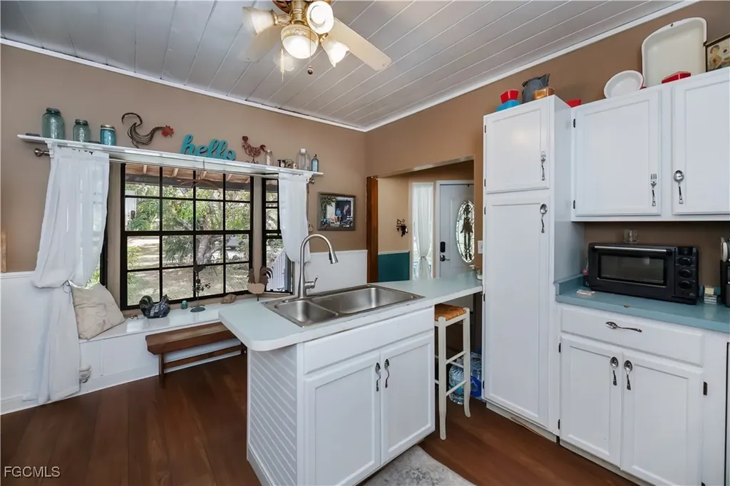 105 S Oak Street Labelle FL 33935