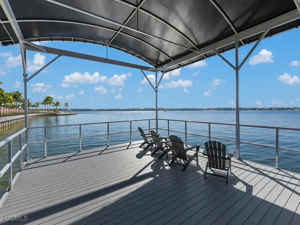 17300 Corsini Drive Fort Myers FL 33913