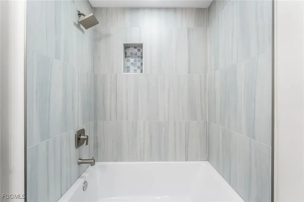 12860 Iona Road Fort Myers FL 33908