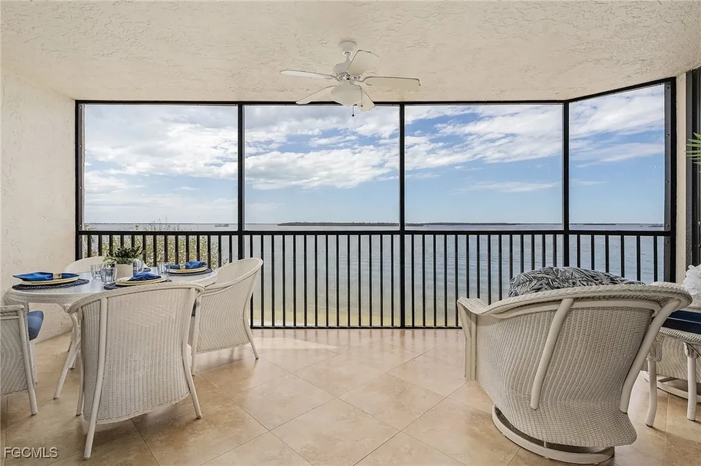 17080 Harbour Point Drive Fort Myers FL 33908